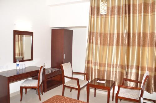 Alps Residency Hotel Krishnagiri Quarto foto